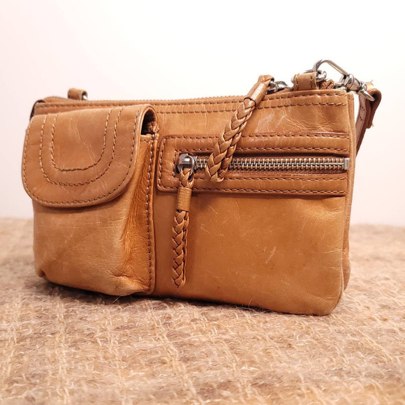 Perlina Multi Pocket Organizer in Tan Soft Cowhide leather Shoulder bag - Picture 1 of 10